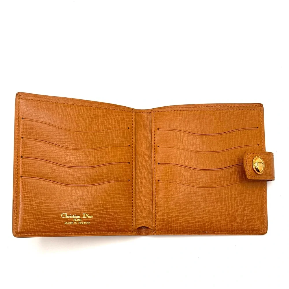 Authentic Christian Dior CD Logo Vintage Bifold Tan Leather Wallet